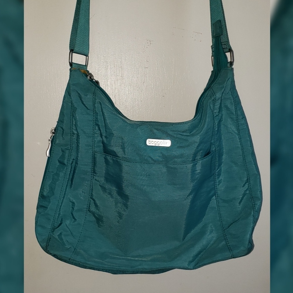 Baggallini bag